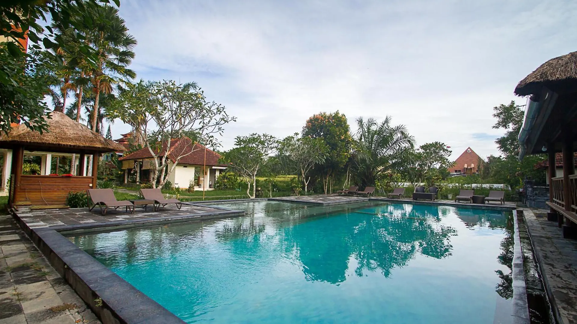 Suly Vegetarian Resort & Spa Ubud  Hotel
